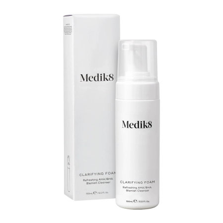 Medik8 - Clarifying Foam - Refreshing AHA/BHA - Blemish Cleanser - Čisticí pěna s AHA/BHA kyselinami - 150 ml