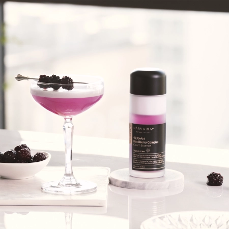 Mary&May - Vegan Blackberry Complex Cream Essence - Multifunkční krémová esence - 140 ml