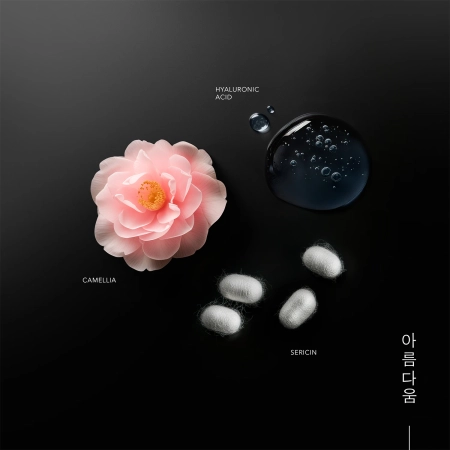 KORIKA - Korean Heritage Silk & 8 Types of Hyaluronic Acid Hydrating Sun Stick SPF 50 - Hydratační SPF tyčinka na obličej - 20 g