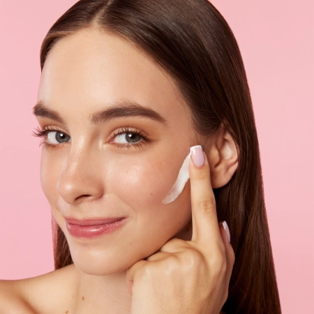 HanGlow - Glow Guard - Daily Priming Sunscreen SPF 50+ - Denní opalovací krém SPF 50+ - 50 ml