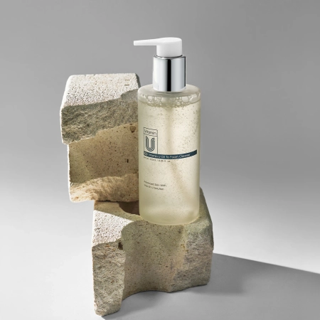 CUSKIN - CU Vitamin U Oil To Foam Cleanser - Čistící hydrofilní olej na obličej - 250 ml