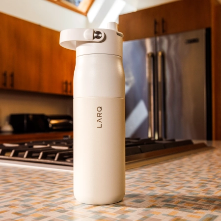 LARQ - Bottle PureVis 2 - Inteligentní, samočisticí filtrační láhev, UV-C světlo - Mojave Dune - Objem: 1L