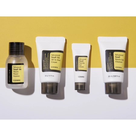 COSRX - All About Snail Kit 4-Step - Pečující sada se šnečím slizem - Jemný mycí gel - 20 ml + Hydratační esence - 30 ml + Oční krém - 5 ml + Multifunkční krém - 20 g
