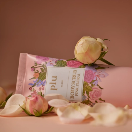 plu - Body Scrub - Peeling na tělo - Pink Floral - 200 g