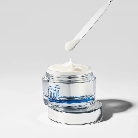 CUSKIN - Vitamin U Cream - Zpevňující krém na obličej - 50 ml