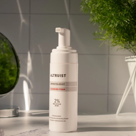 Altruist - Cleansing Foam - Čisticí pěna s kyselinou salicylovou 2 % - 150 ml