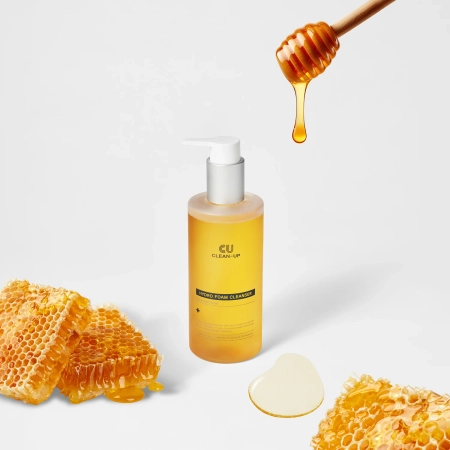 CUSKIN - Clean Up Hydro Foam Cleanser - Pěnivý čistící gel na obličej - 250 ml