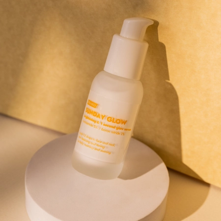 Frankly - Sunday Glow Instant Radiance & Glow Serum - Rozjasňující sérum na obličej - 37 ml