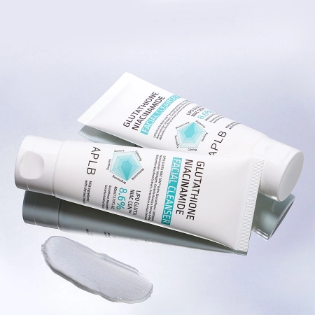 APLB - Glutathione Niacinamide Facial Cleanser - Emulze pro čištění obličeje - 80 ml