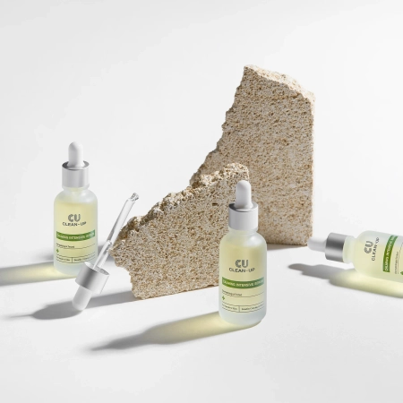 CUSKIN - Clean Up Calming Intensive Serum - Zklidňující sérum na obličej - 30 ml