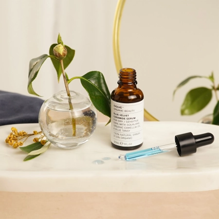 Evolve Organic Beauty - Blue Velvet Ceramide Serum - Přírodní pleťové sérum se zklidňujícím účinkem - 30 ml