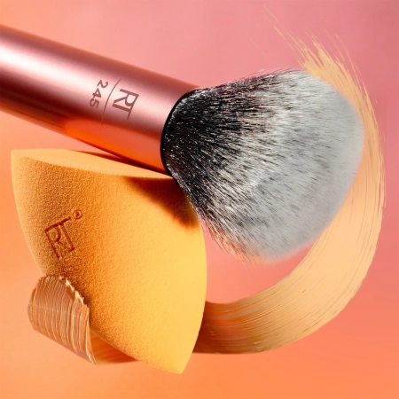 Real Techniques - Everything Face Brush - Multifunkční štětec na obličej - 1 ks